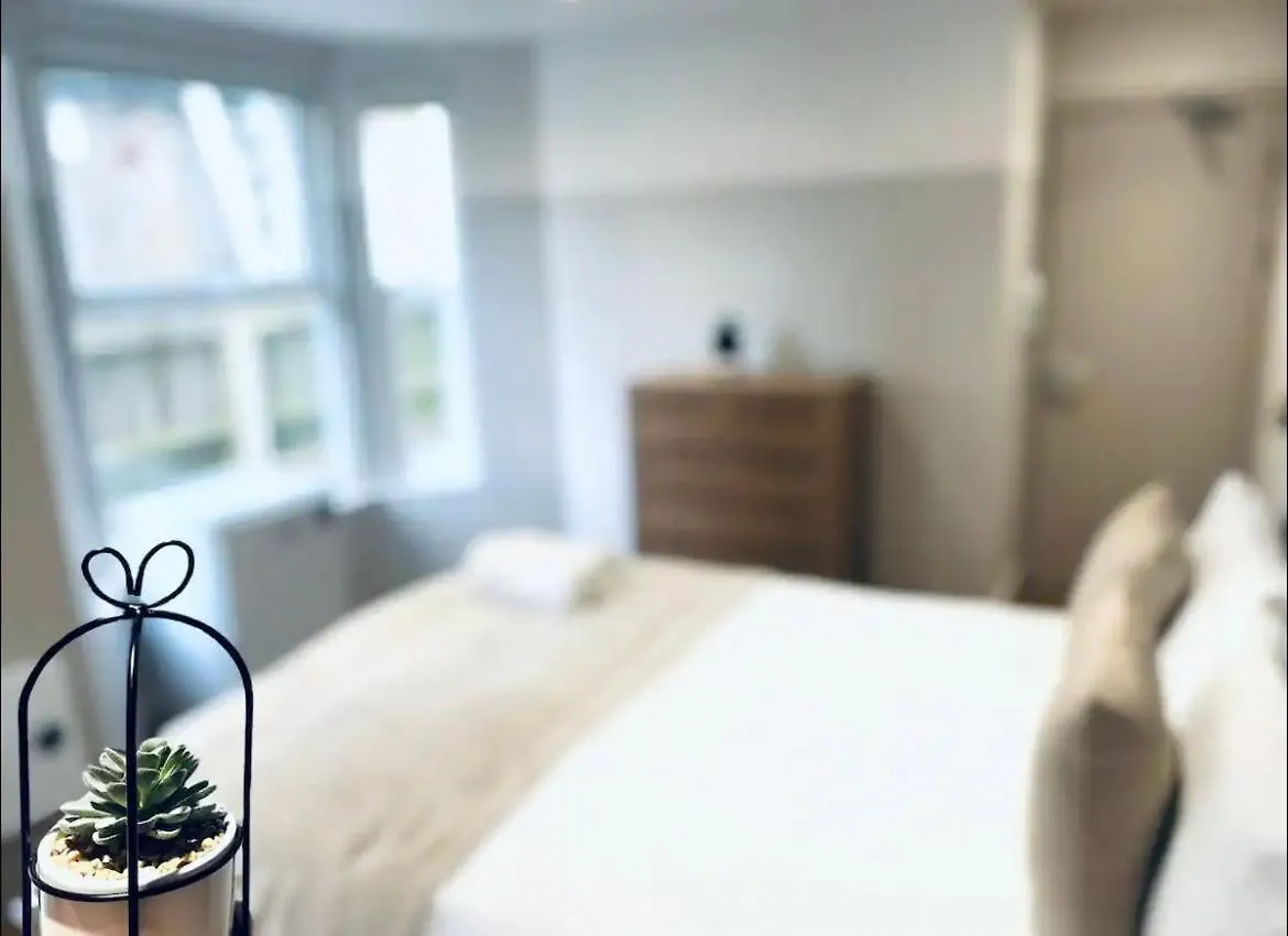 London South Charming Ensuite Look Like Hotel Designer Room 0*,  United Kingdom