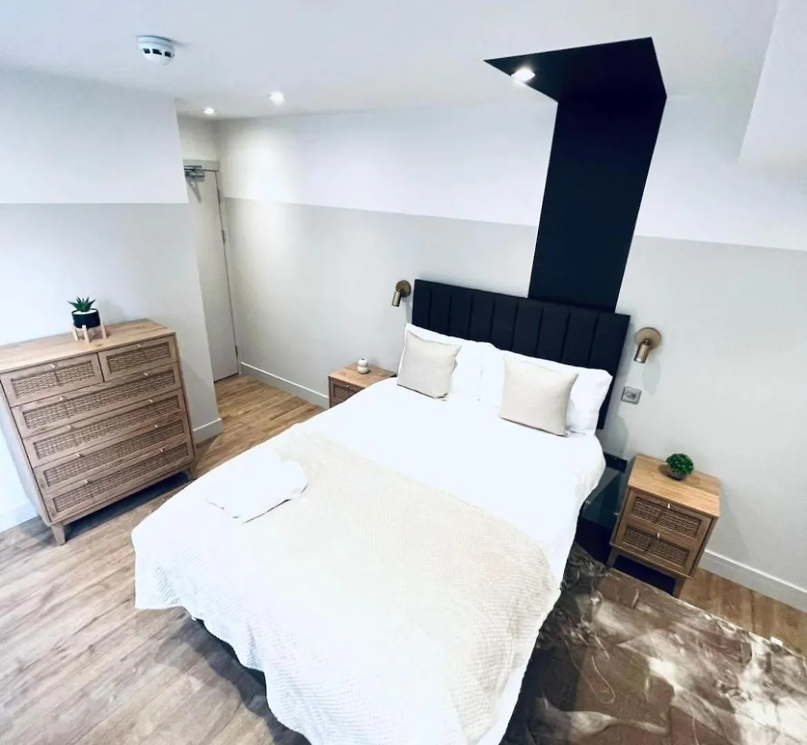 London South Charming Ensuite Look Like Hotel Designer Room Wielka Brytania